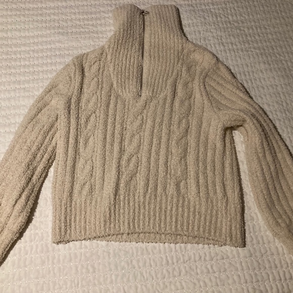 Jessica Simpson Sweater - Picture 3 of 4